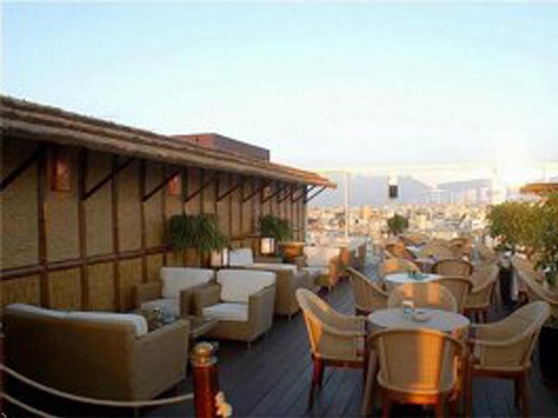 Nicosia City Center Hotel ภายนอก รูปภาพ