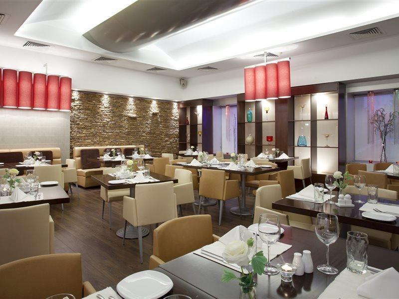 Nicosia City Center Hotel ภายนอก รูปภาพ
